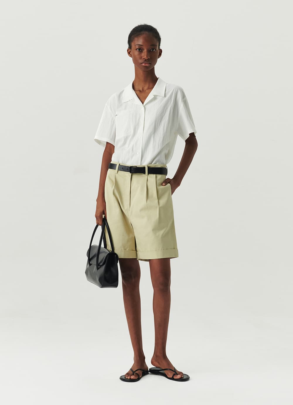 Cotton Chino Short Pants - Beige
