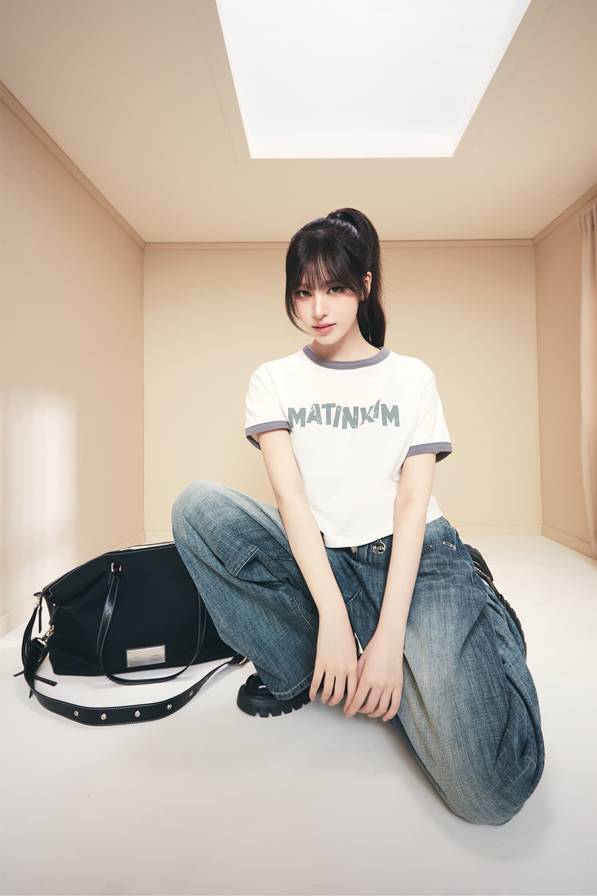 STUD POINT DENIM PANTS IN BLUE