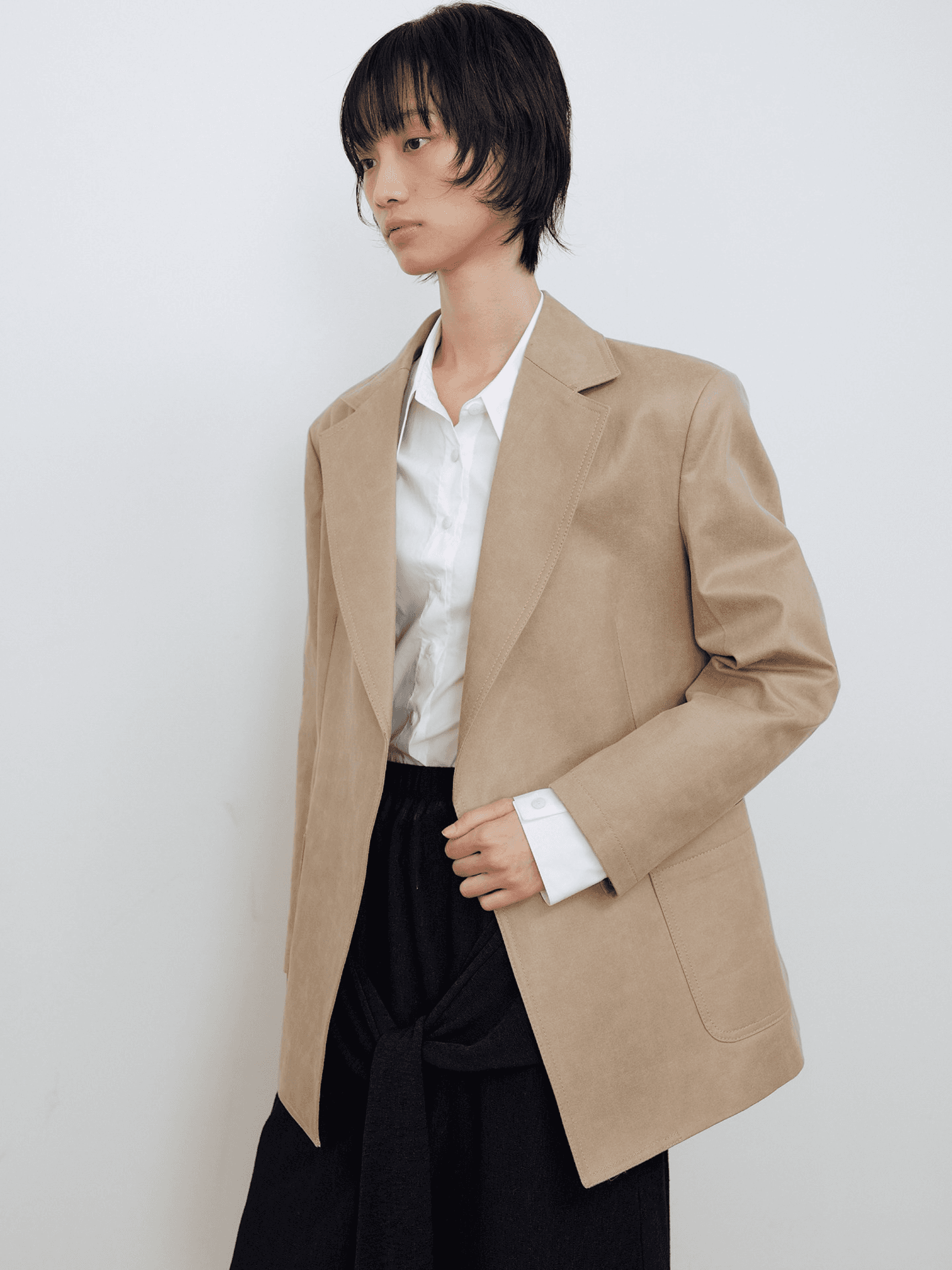 SINGLE OUT POCKET SUEDE JACKET_BEIGE
