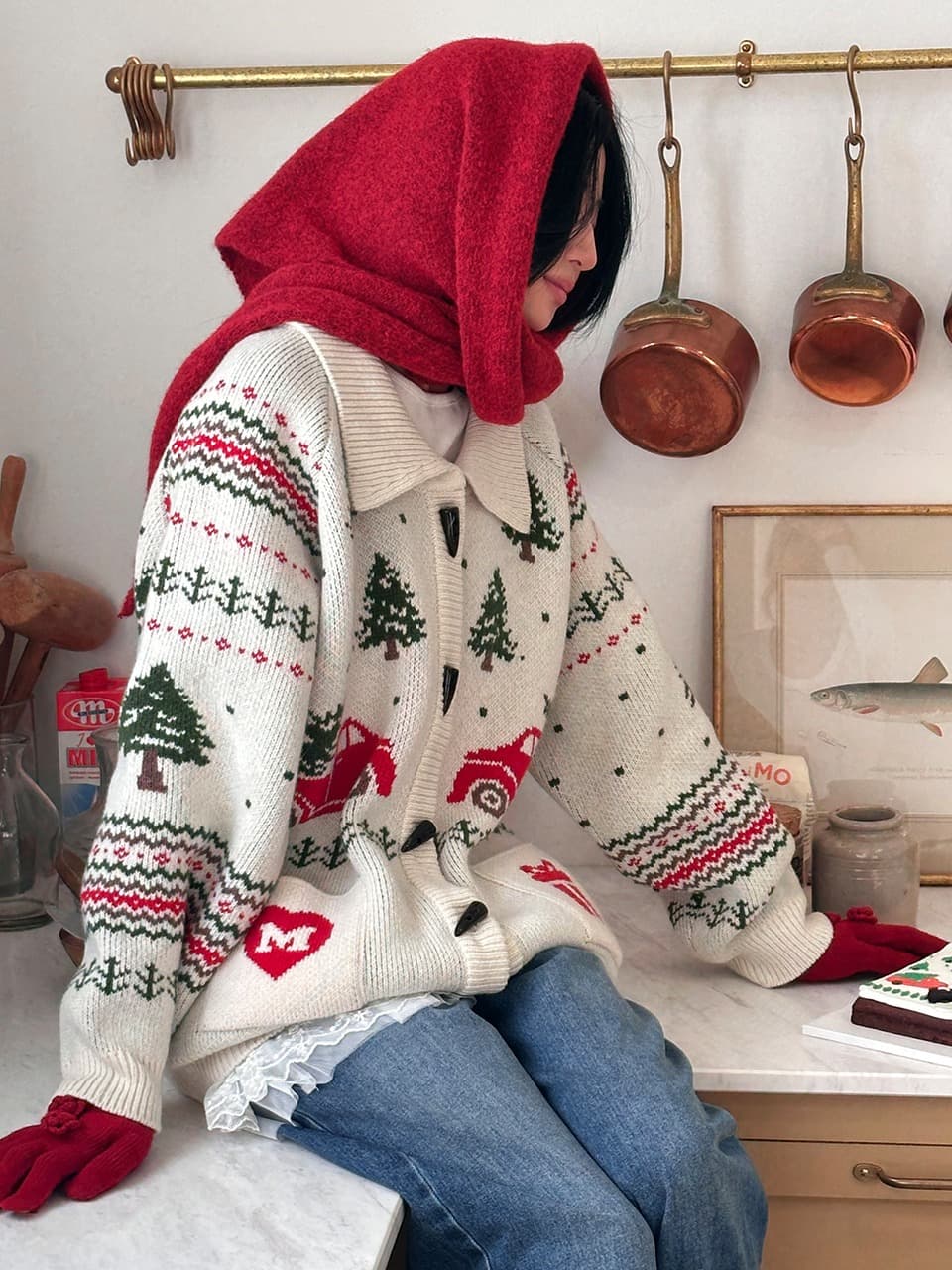 ROSE EMBROIDERY MUFFLER (RED)