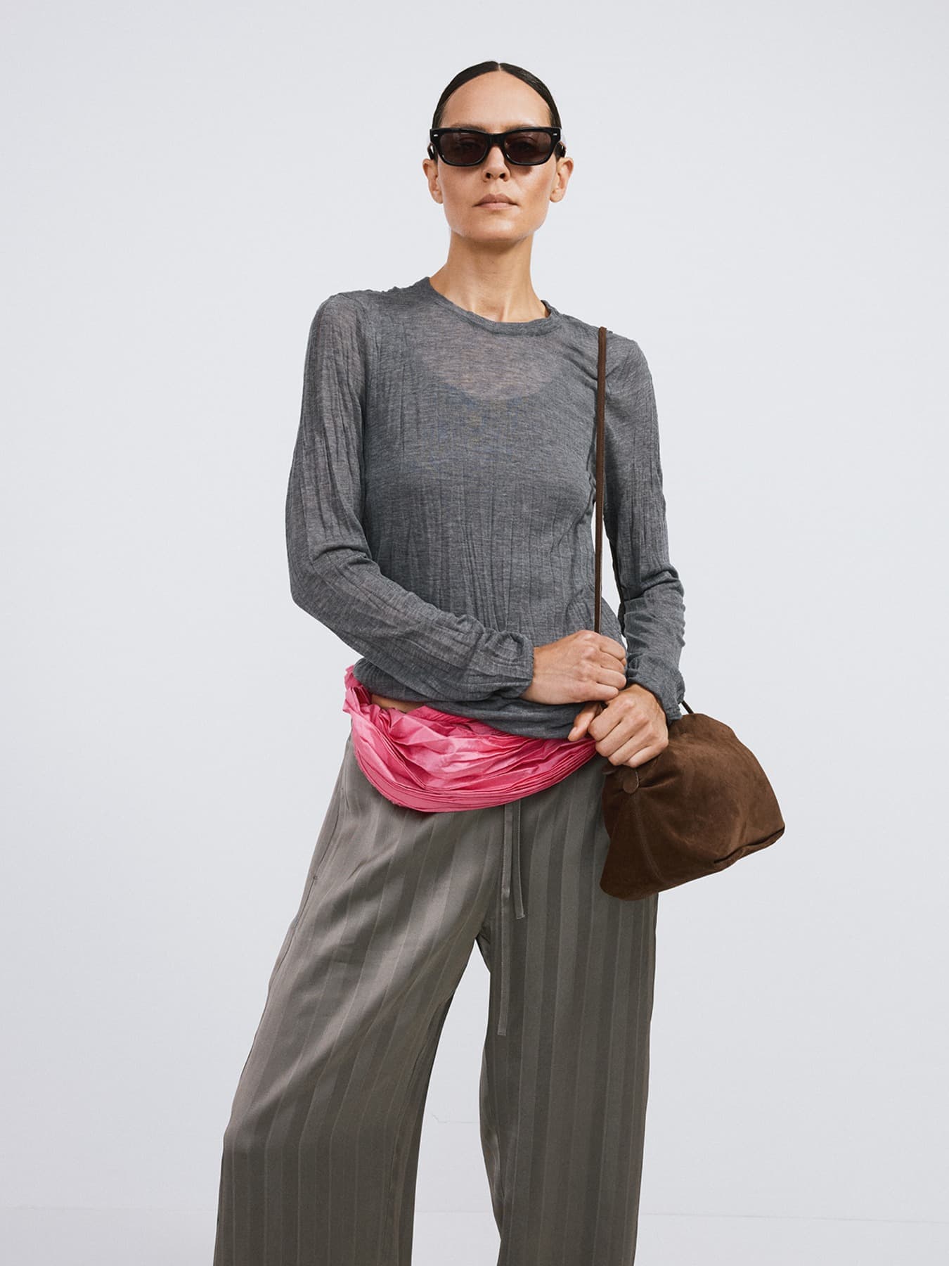 CREASE LONG KNIT TOP (COOL GREY)