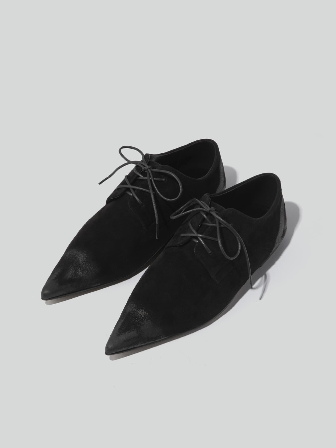 POINT TOE SUEDE DERBY SHOES (BLACK)