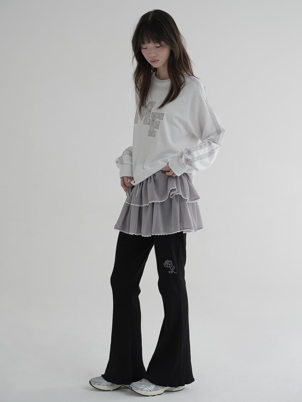 ROSE BOOT-CUT PANTS (BLACK)