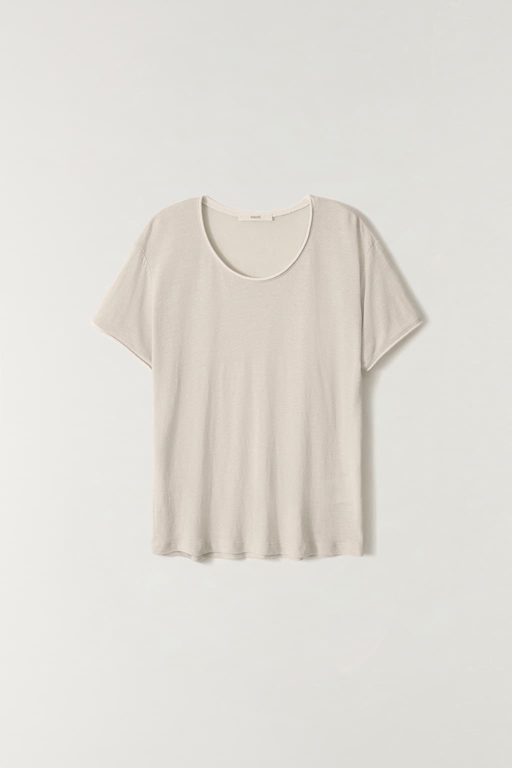 테이프 디테일 반팔티 BEIGE
