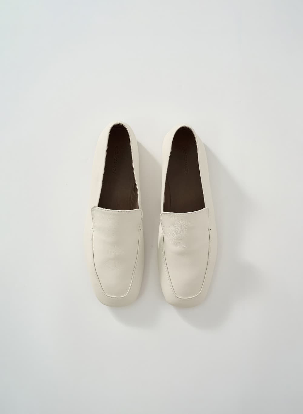 Alo Leather Loafer White Chalk