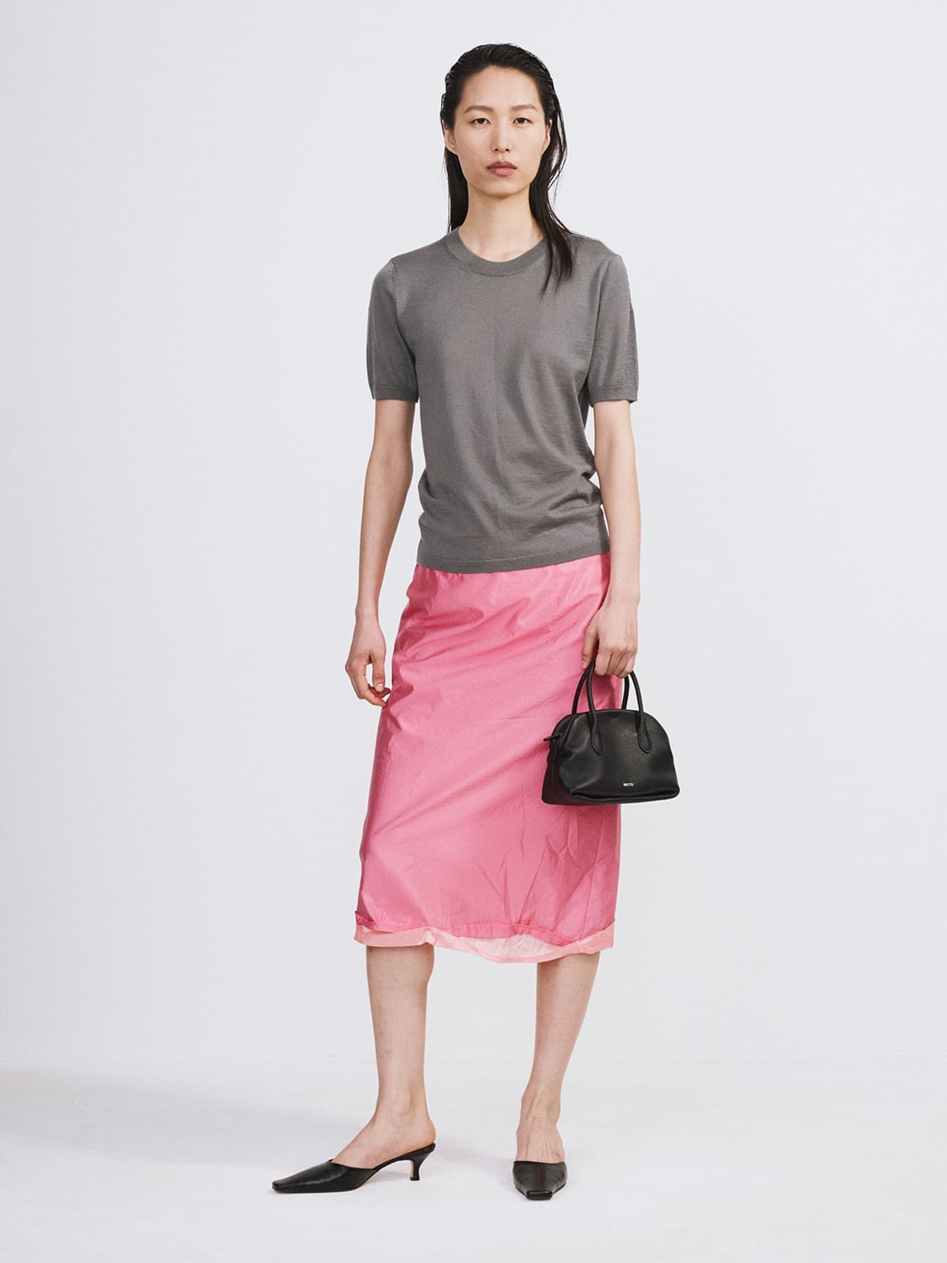 SILK-CASHMERE KNIT TOP (MIDNIGHT GREY)
