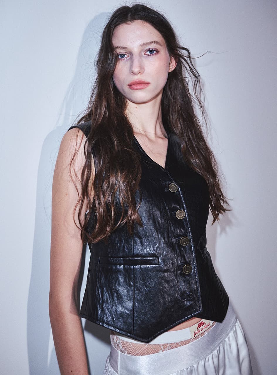 FAUX LEATHER VEST STUD_BLACK