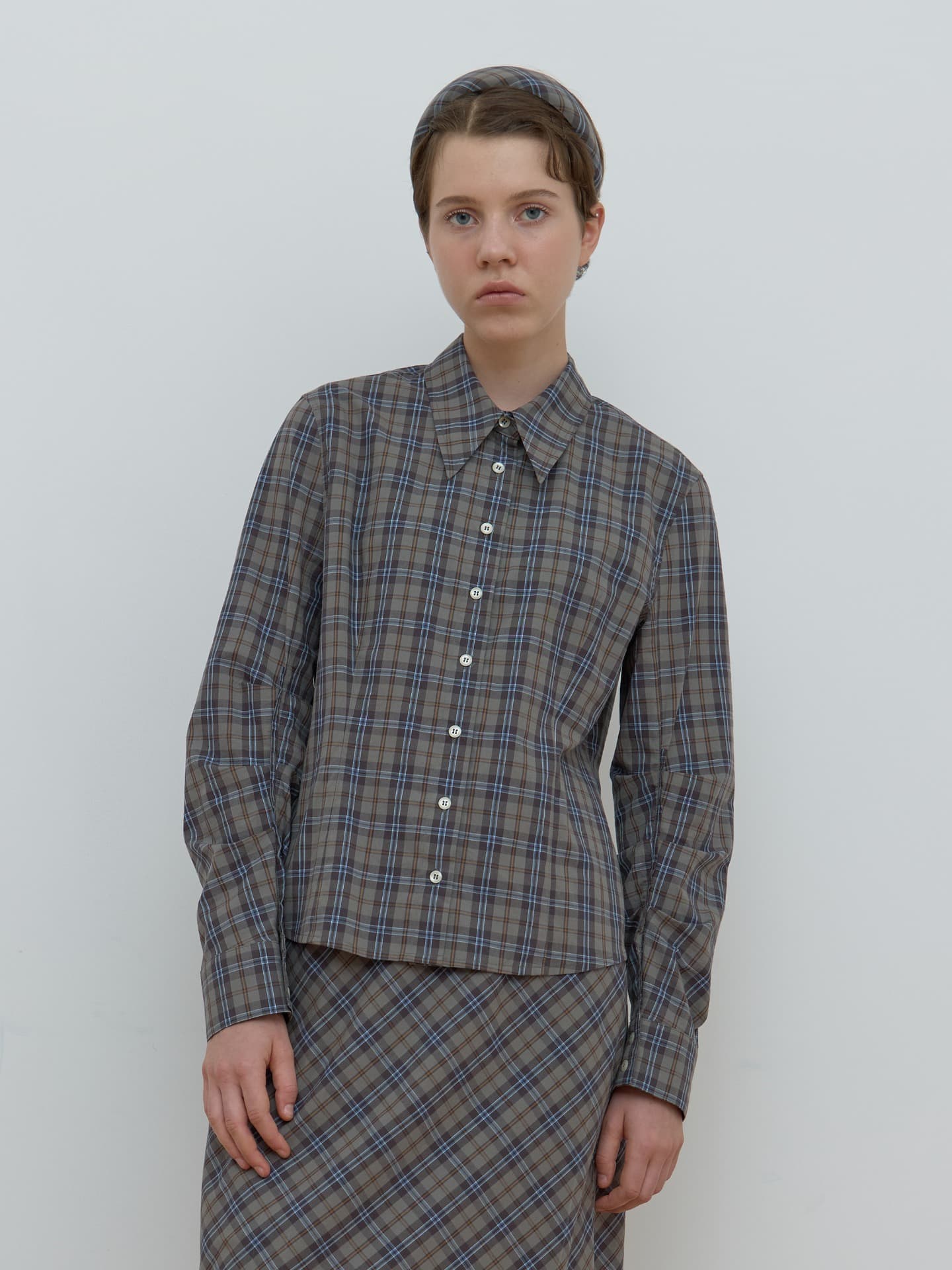 CHECK PIN-TUCK SHIRT_KHAKI GREY