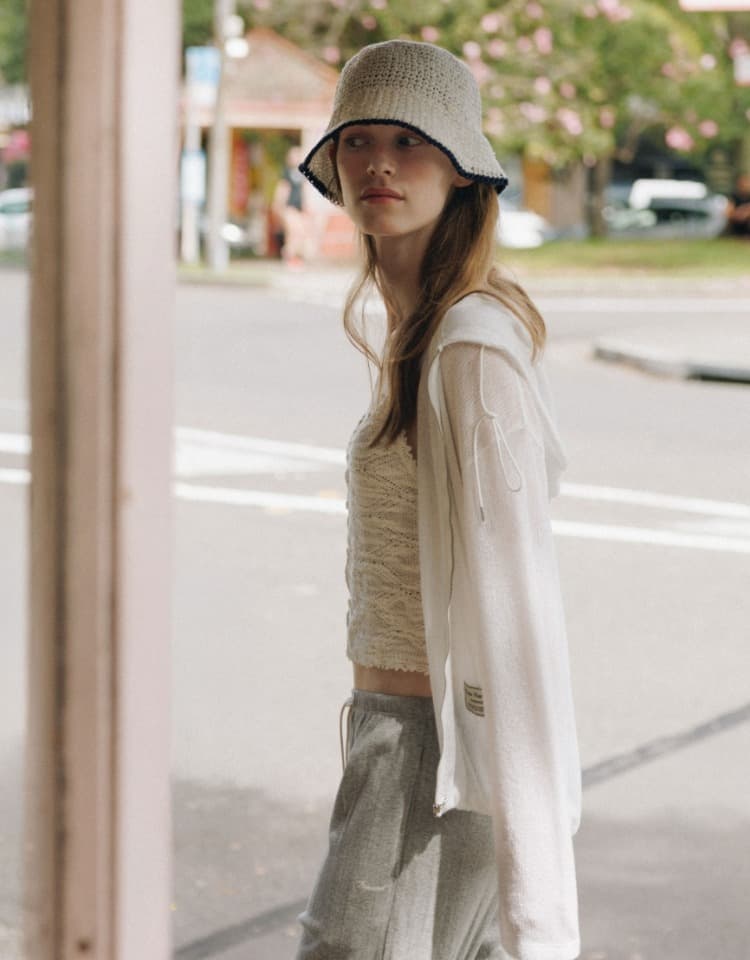 skashi knit hooded zip-up - white