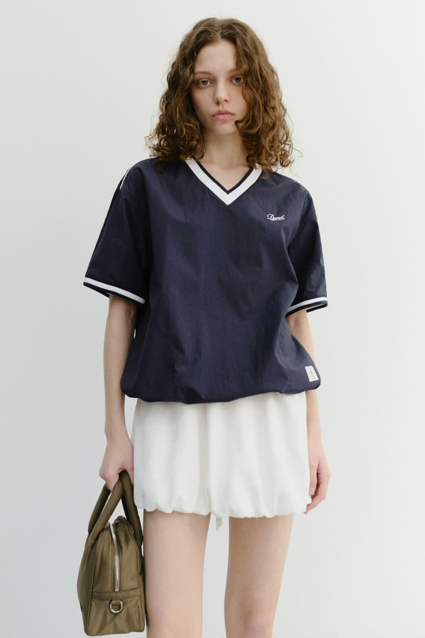 UNISEX V-NECK WOVEN TOP NAVY_UDTS6B124N2