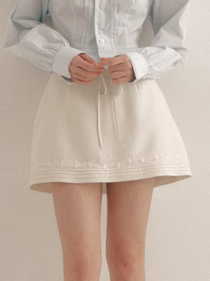 Rose Embroidery Skirt