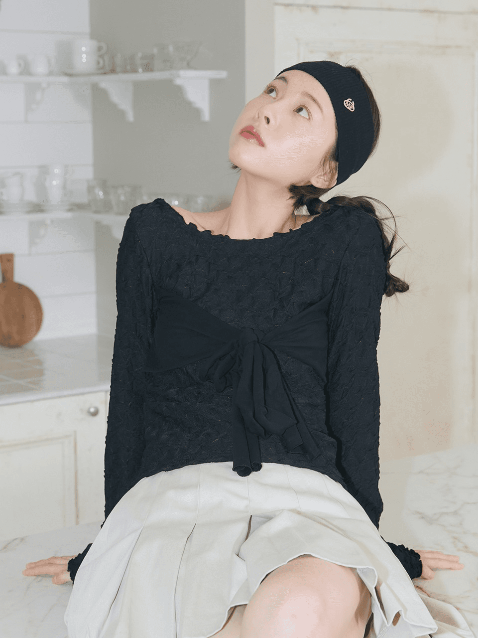LOGO PENDANT HEADBAND (BLACK)