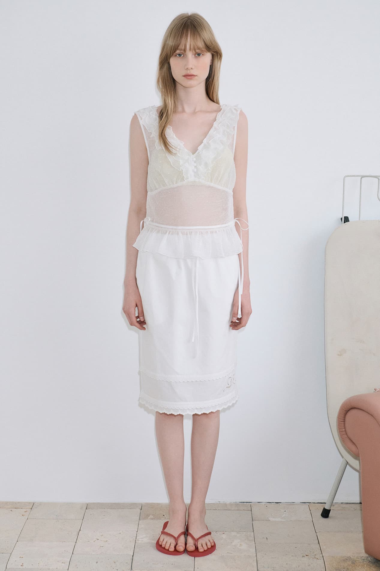 Eyelet Punching Midi Skirt (White)