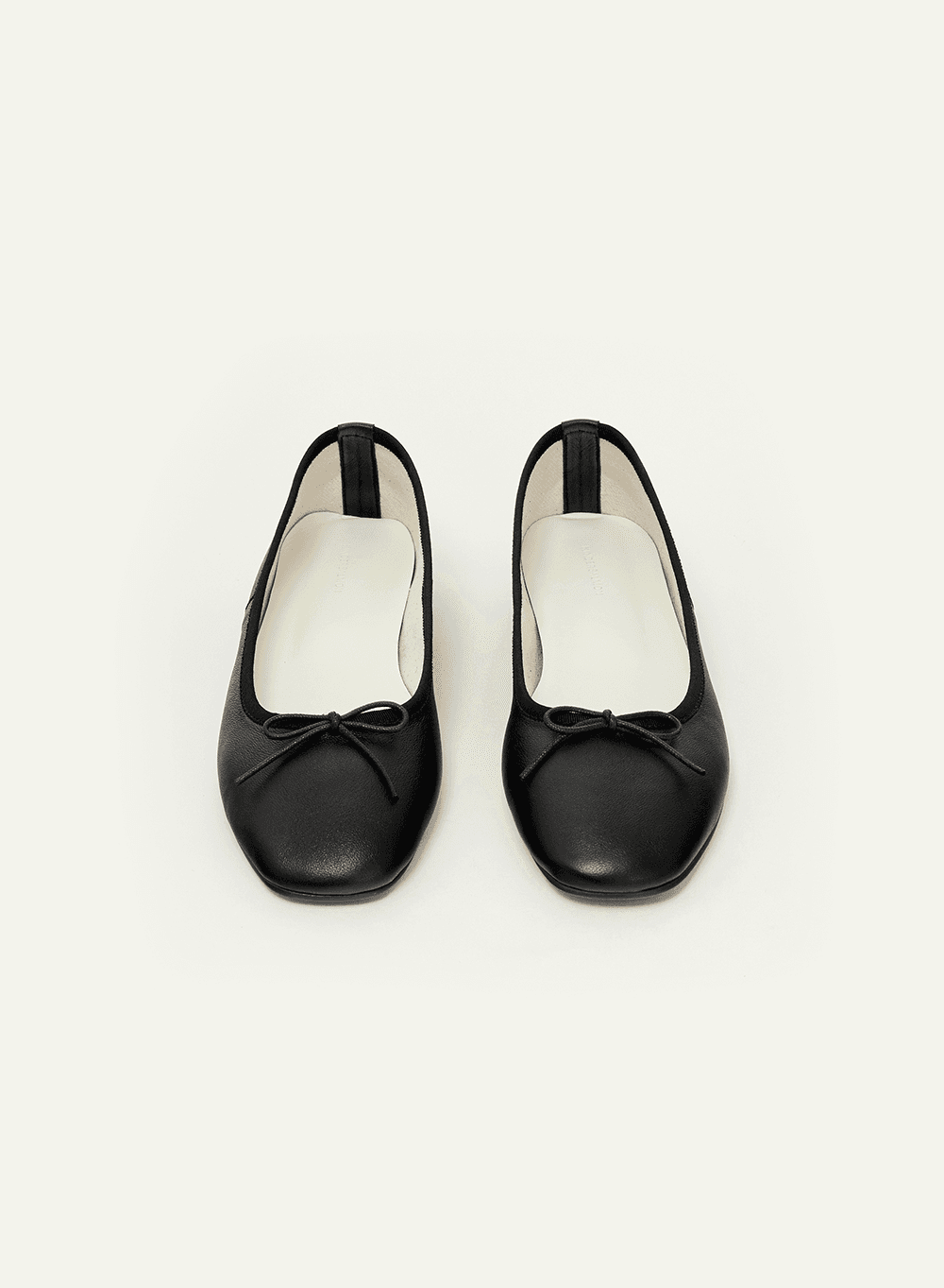 Marais Ribbon Leather Flat Black
