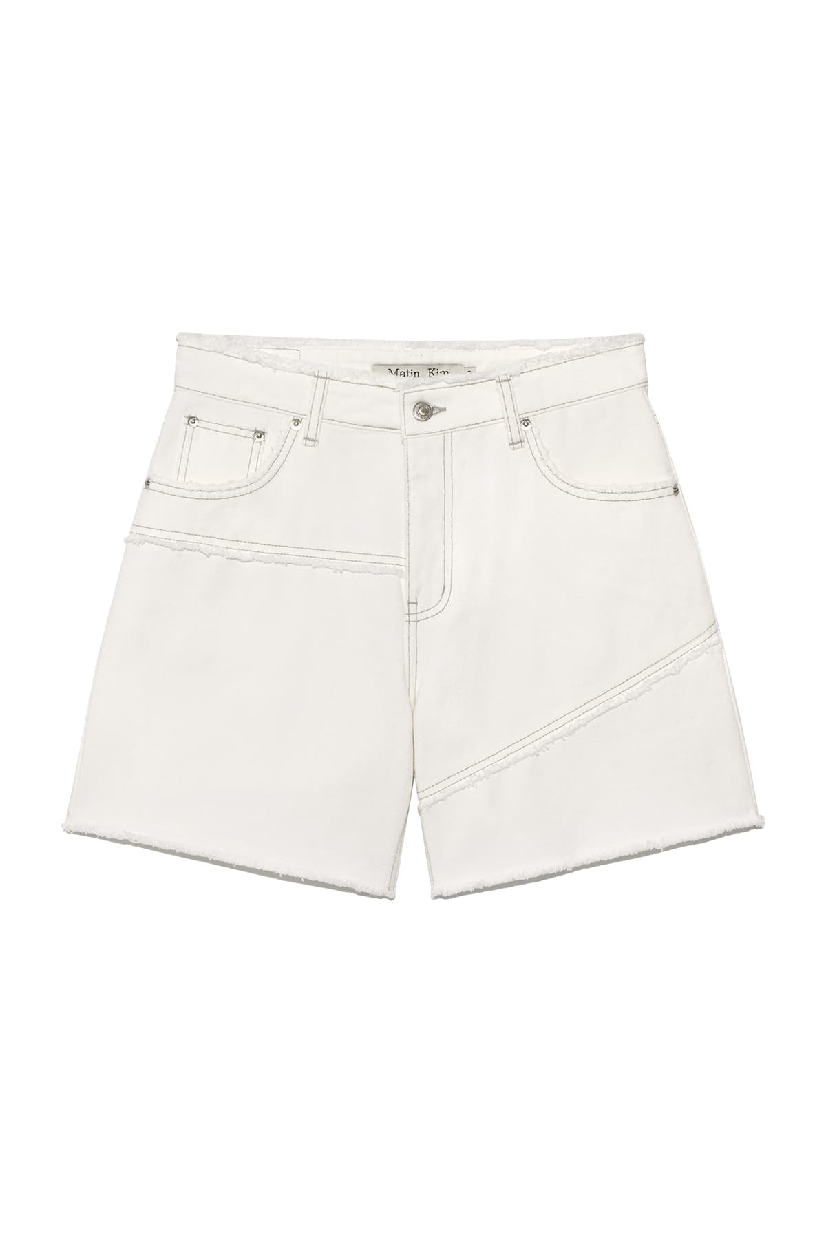 CUT LINE POINT DENIM SHORTS IN WHITE