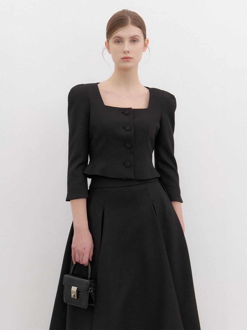 Square-neck Cropped Jacket / Black(2Color)