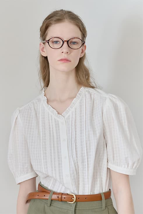 25SN winsome blouse [WH/CH]