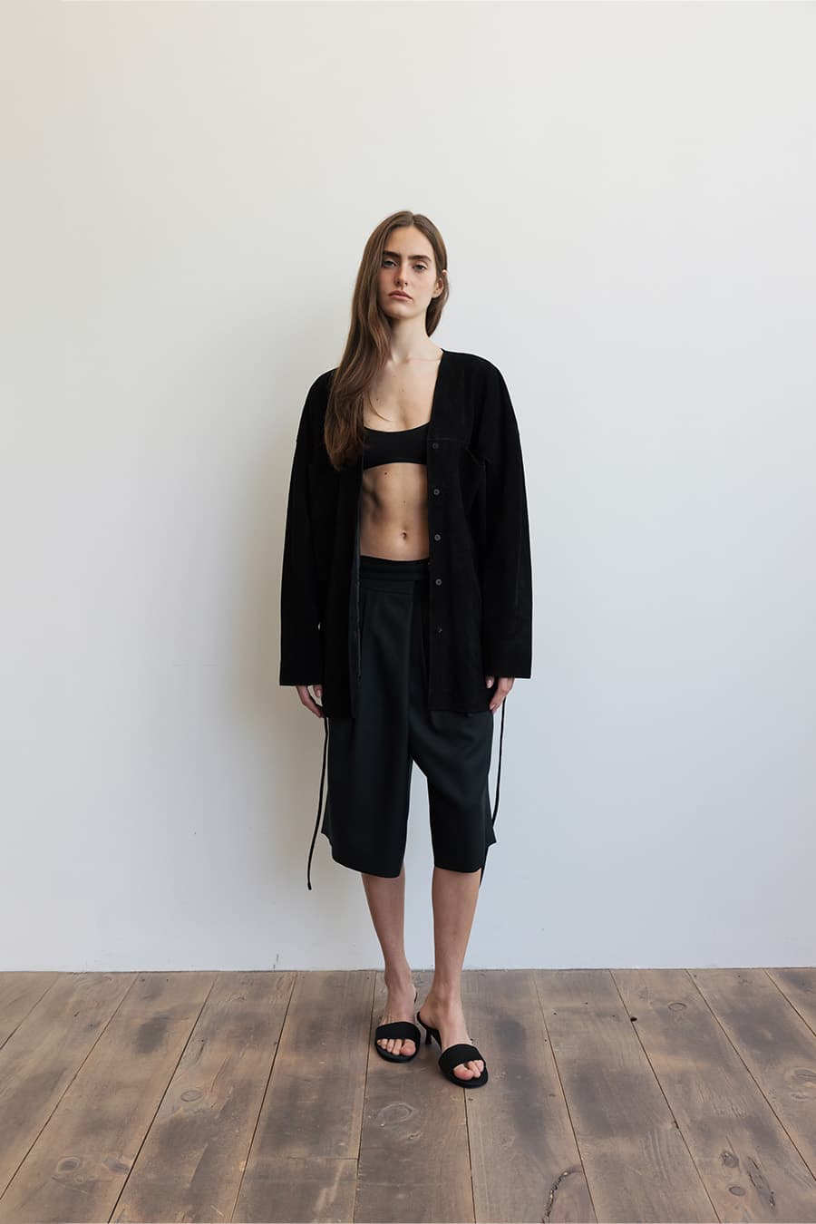 OVERWRAP BERMUDA PANTS [BLACK]