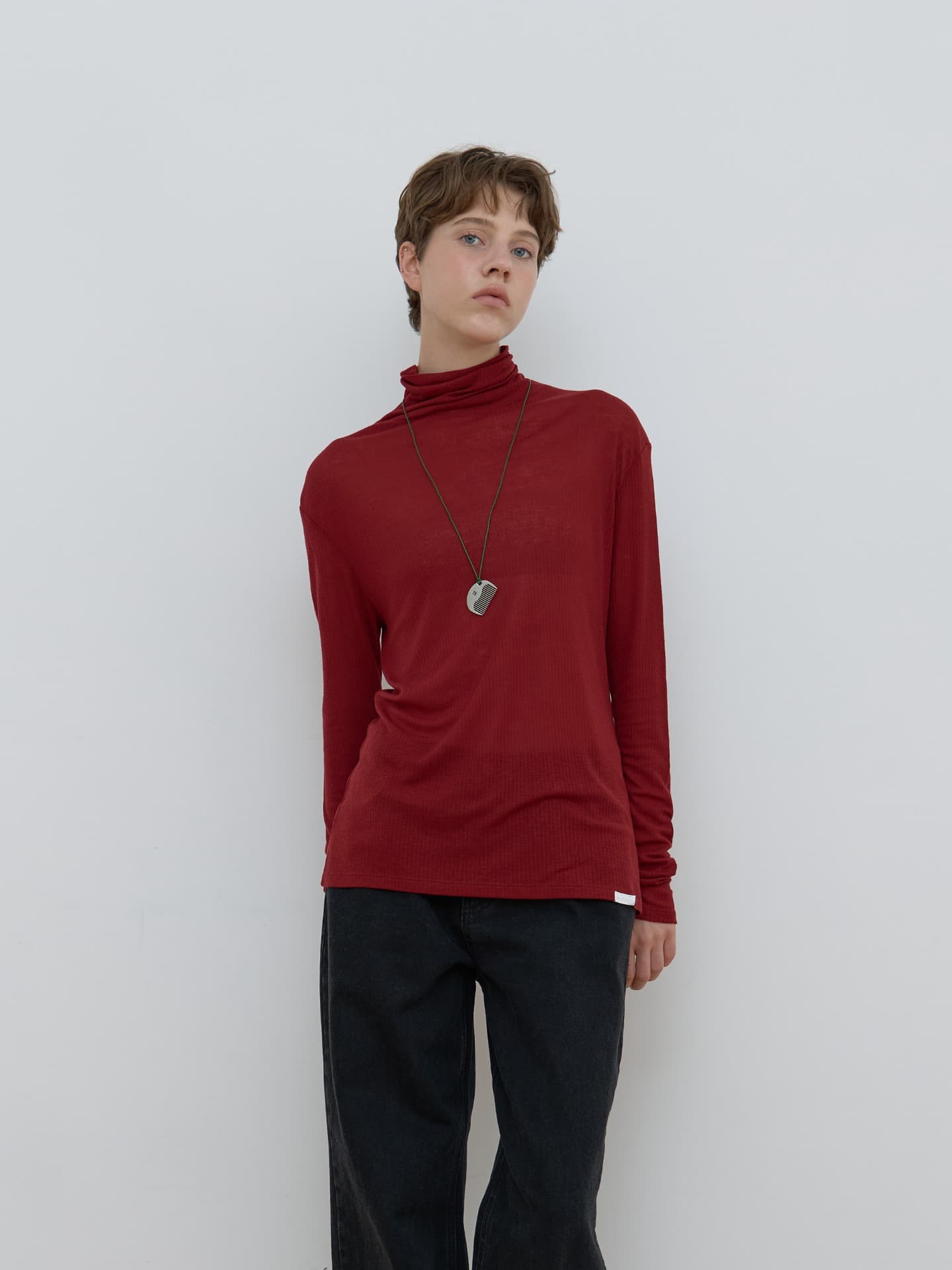 BASIC TURTLE NECK TOP_RED