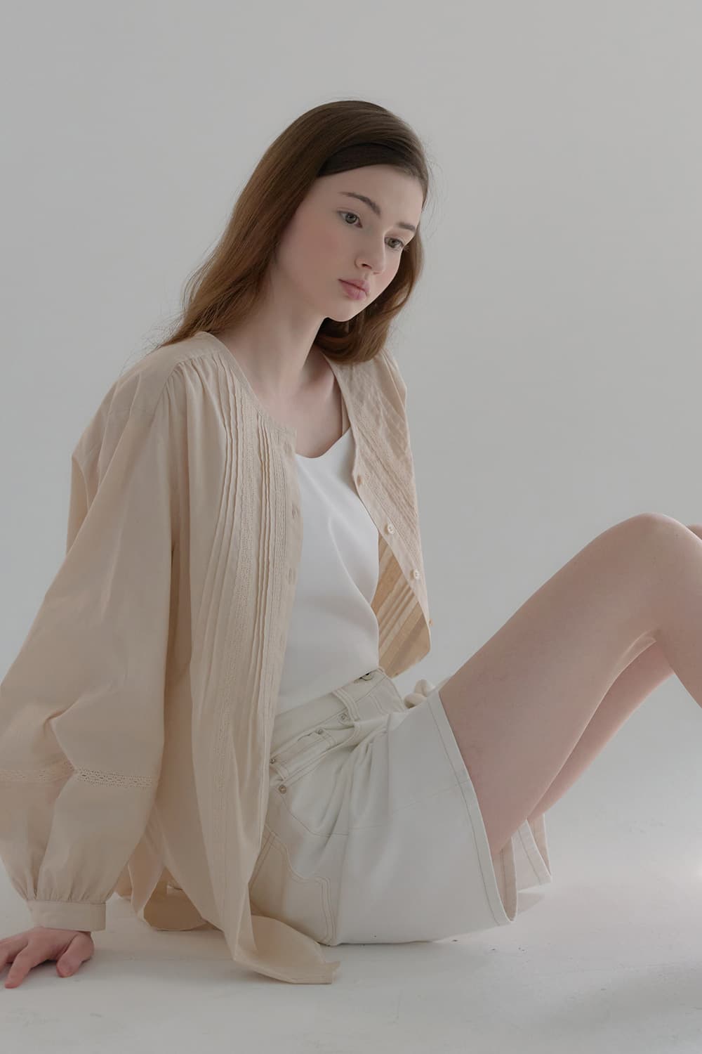 Pintuck lace-patch long blouse Peach [N6PSBL04]