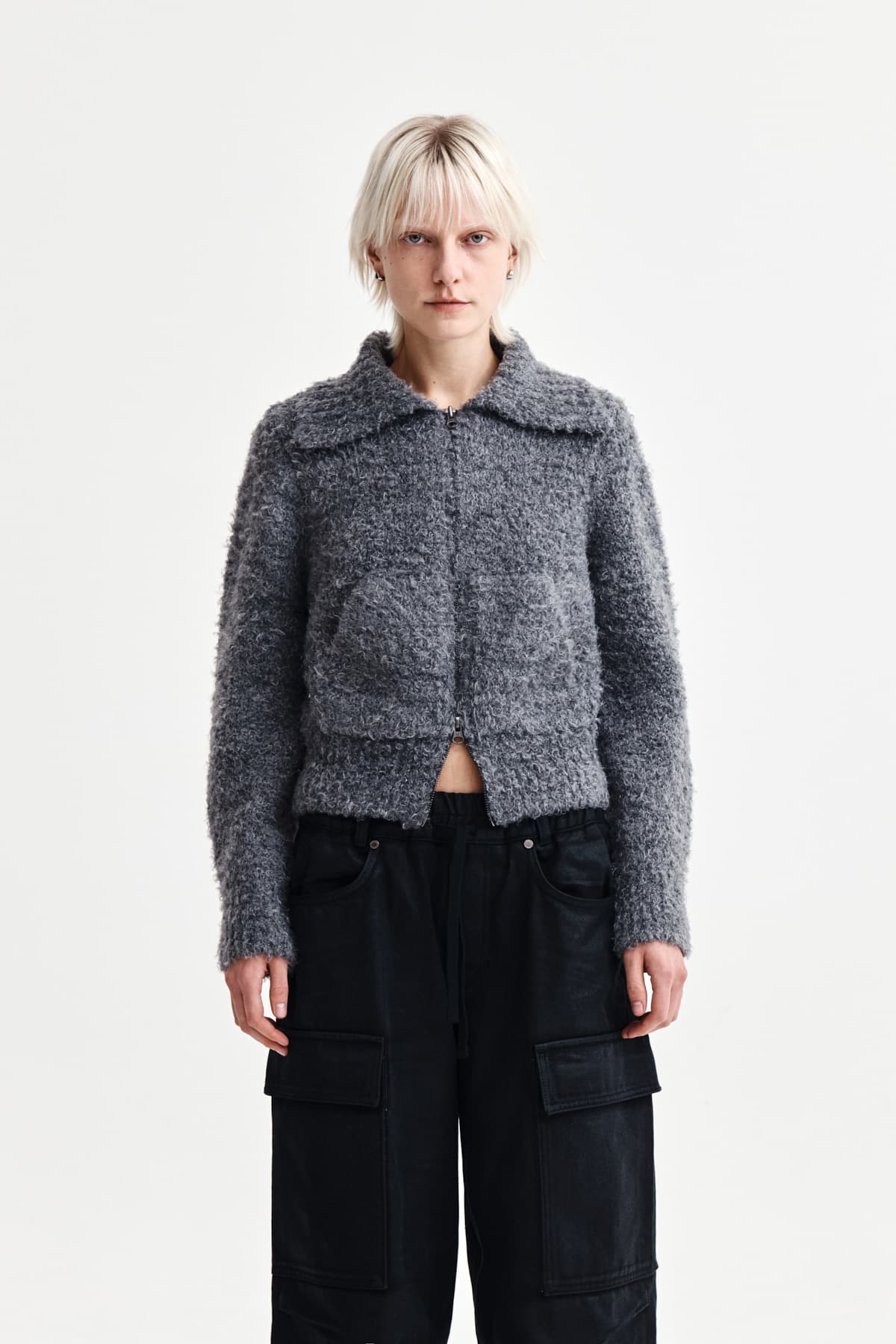 BOUCLE KNIT ZIP UP CARDIGAN IN CHARCOAL