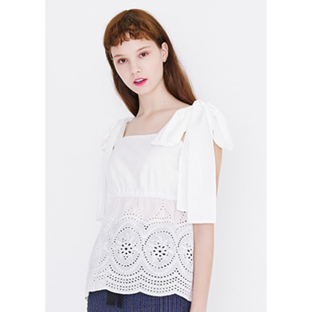 broderie anglaise top