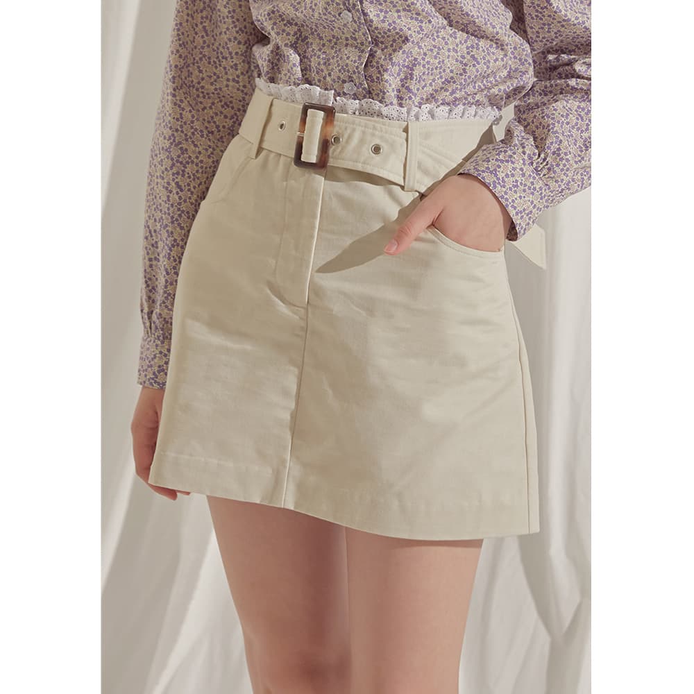 belt point skirt