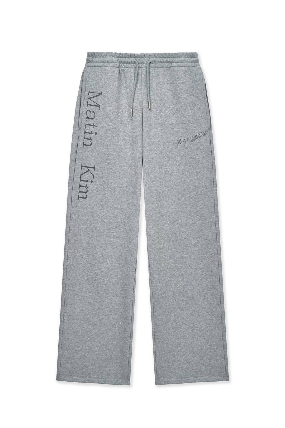 ESSENTIAL LOGO SWEATPANTS IN GREY