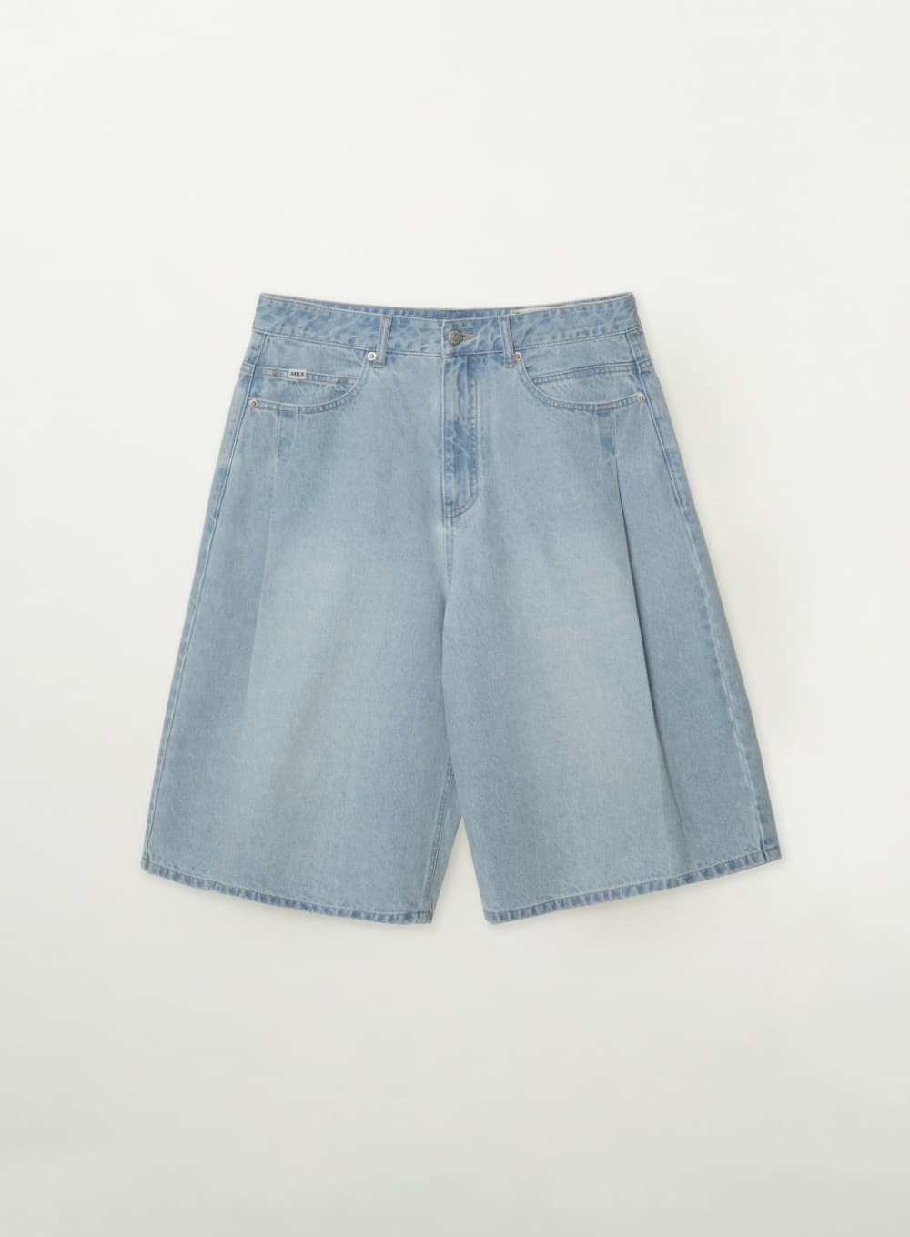 Pleats Bermuda Washed Denim Shorts - Light Blue