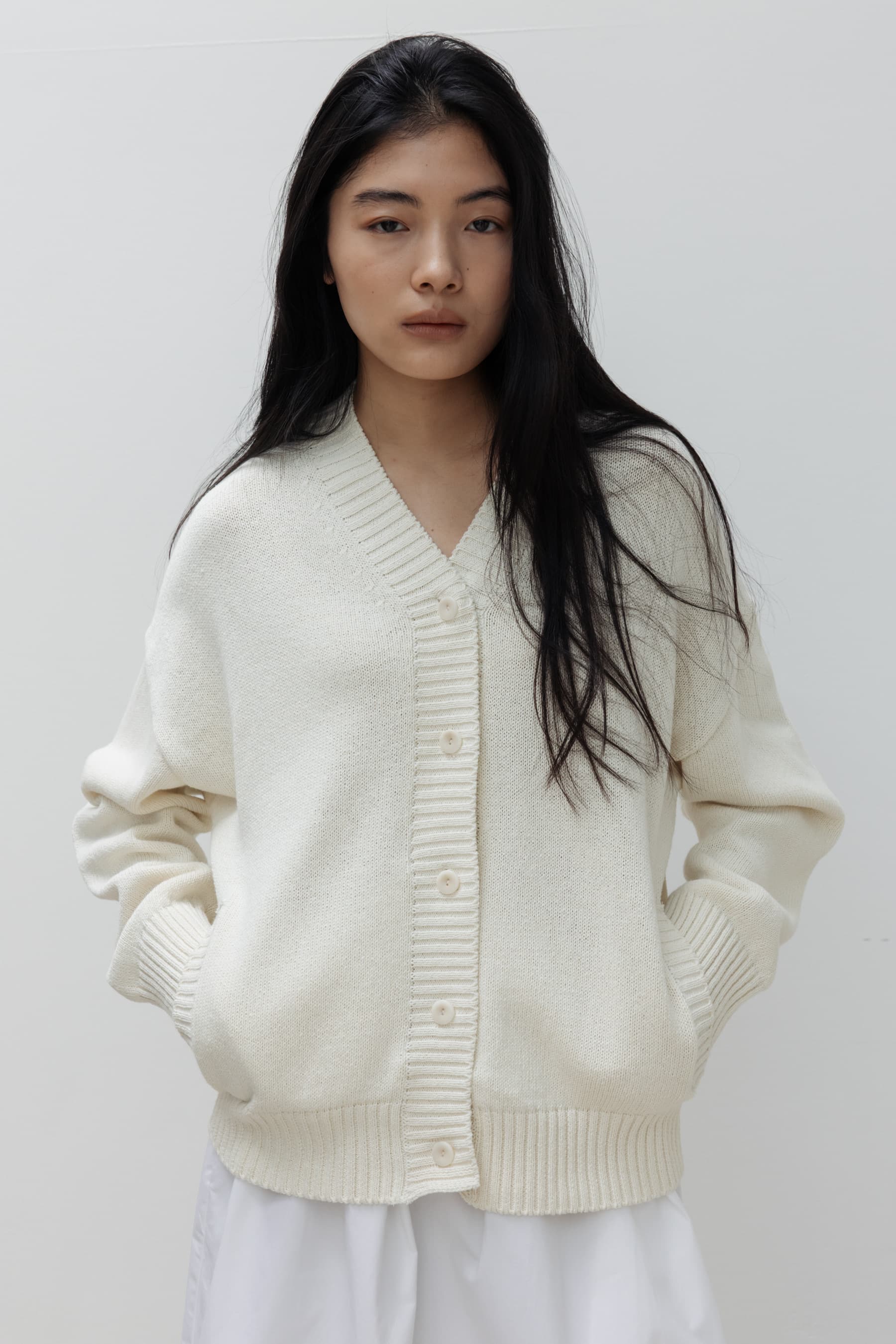 Cotton V-Neck Button Cardigan (Cream)