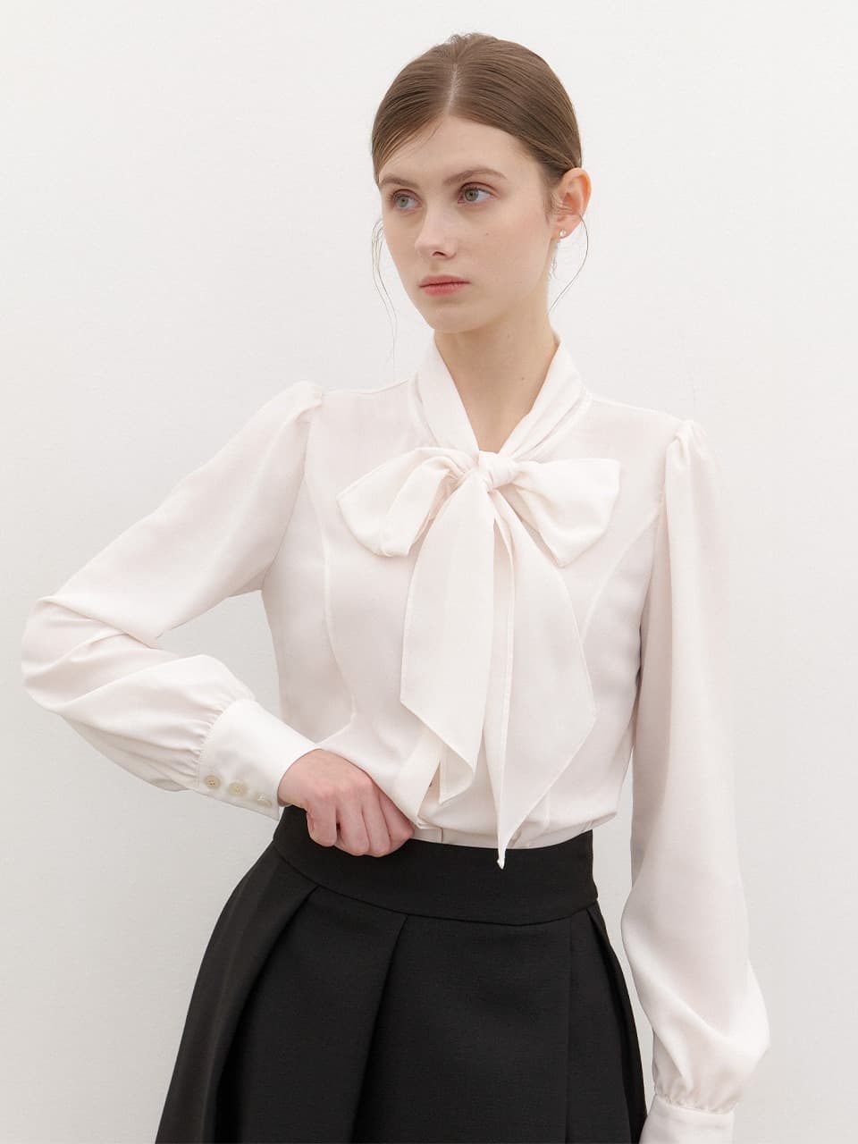 Ribbon-tie Blouse(LL) / Ivory(5color)
