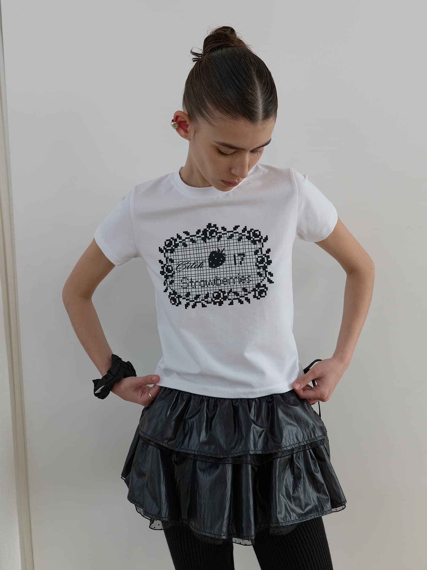 CROCHET GRAPHIC T-SHIRT_WHITE