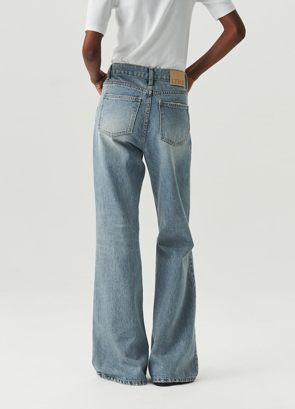Relaxed Boots Cut Denim - Light Blue