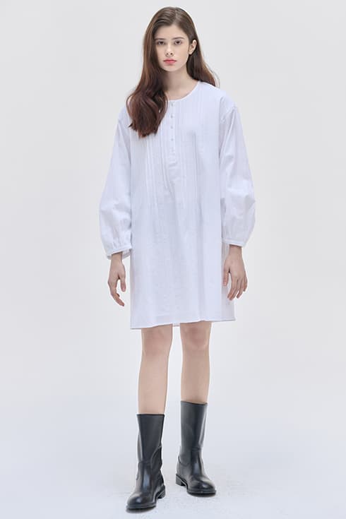 25SN pin-tuck tunic ops [WH]