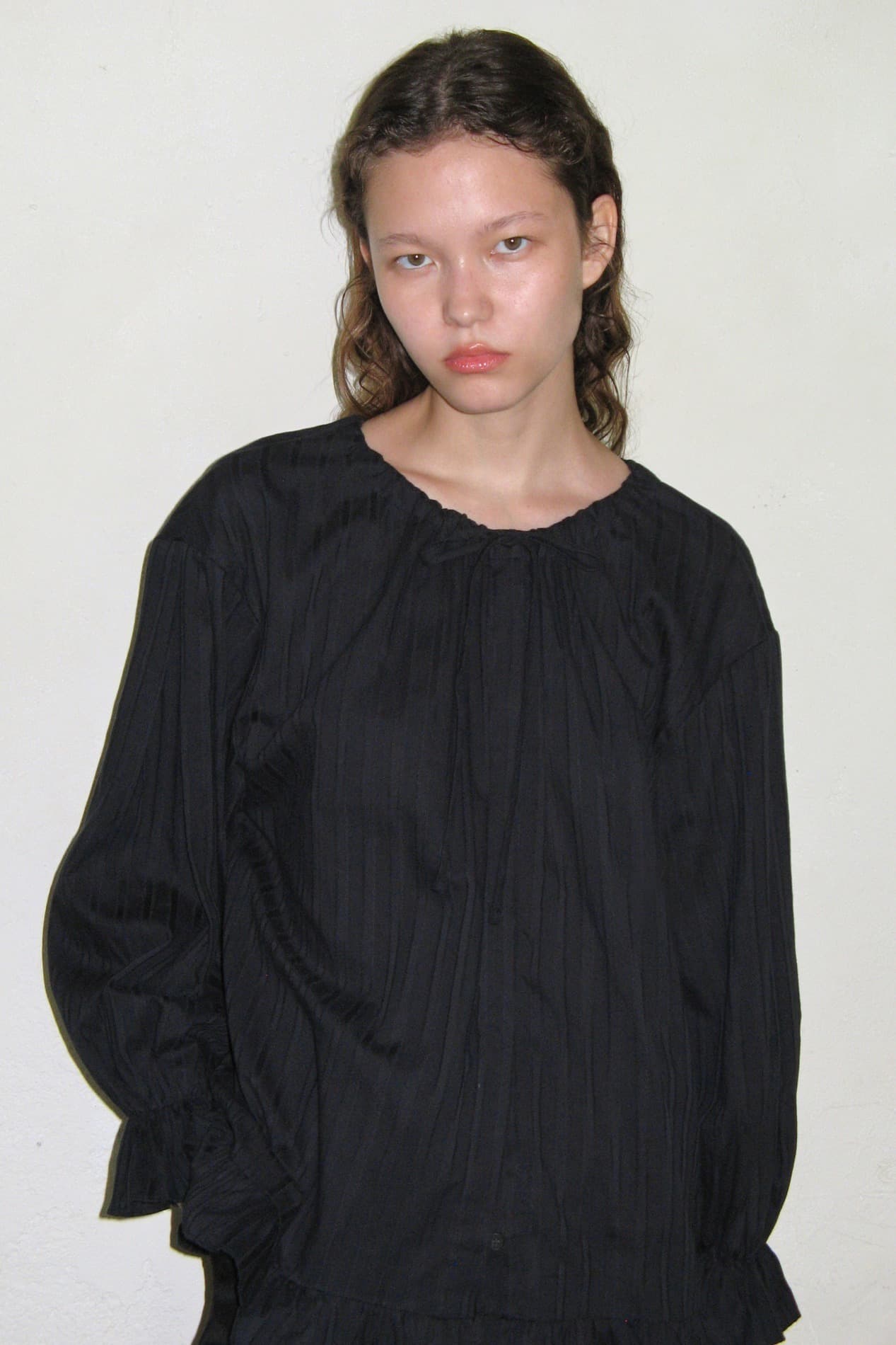 Puff Shirring Stripe Blouse (Black)