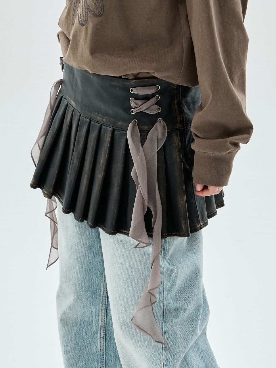 LEATHER VINTAGE PLEATED MINI SKIRT_BLACK