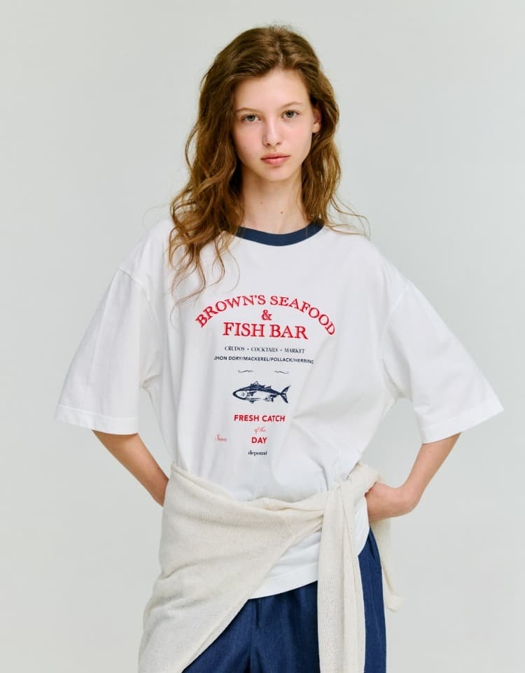fish bar graphic overfit t-shirt - ivory