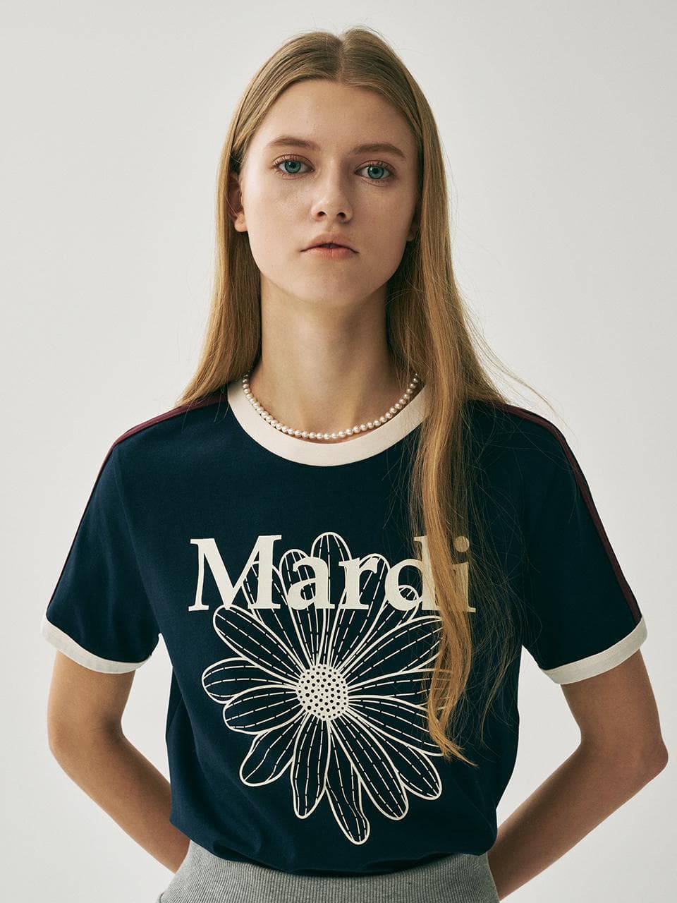 SLIM RINGER TSHIRT FLOWERMARDI_NAVY IVORY