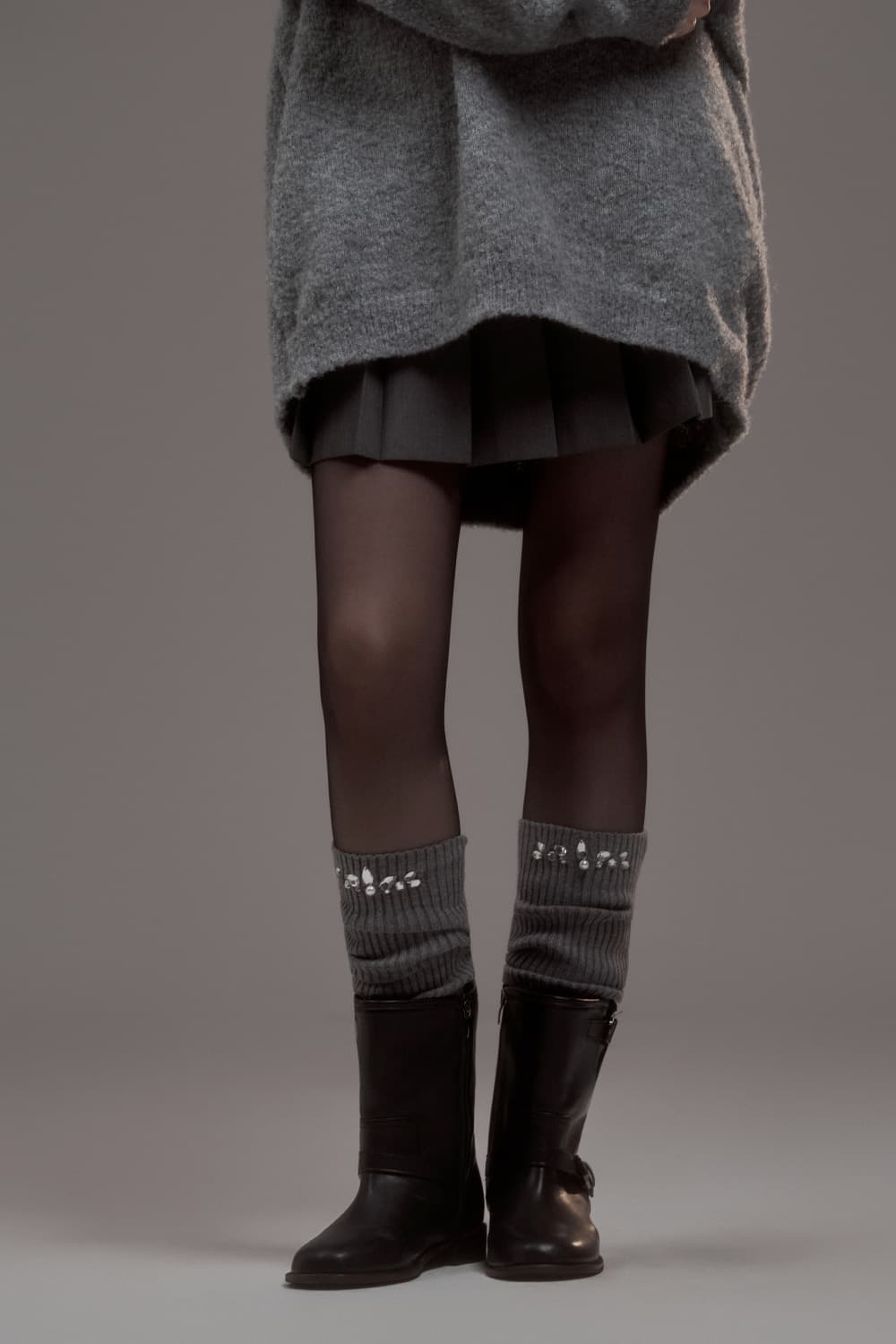 Pearl Beaded Leg Warmer - Grey