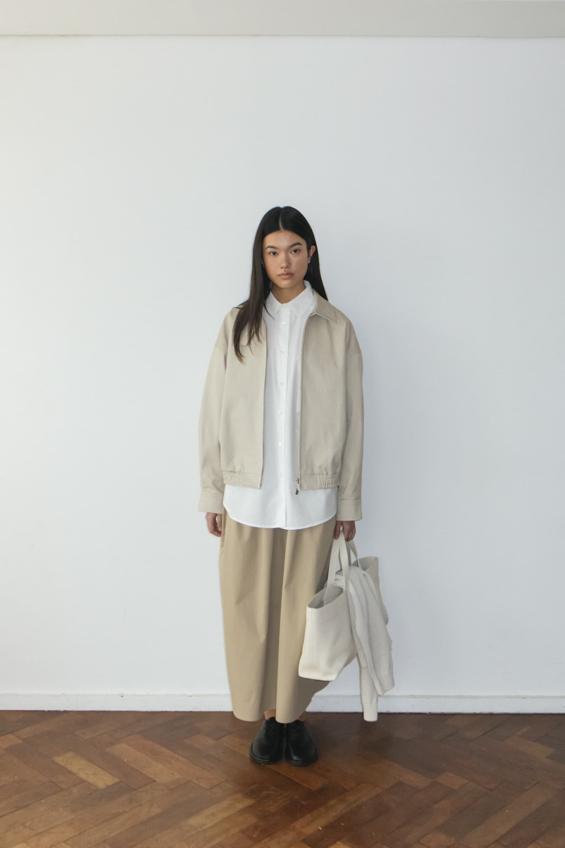 Pleated Straight Skirt (Beige)