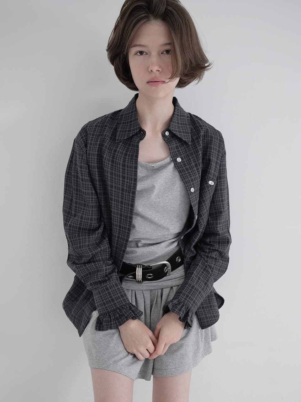 FRILL CHECK SHIRT (BLACK)