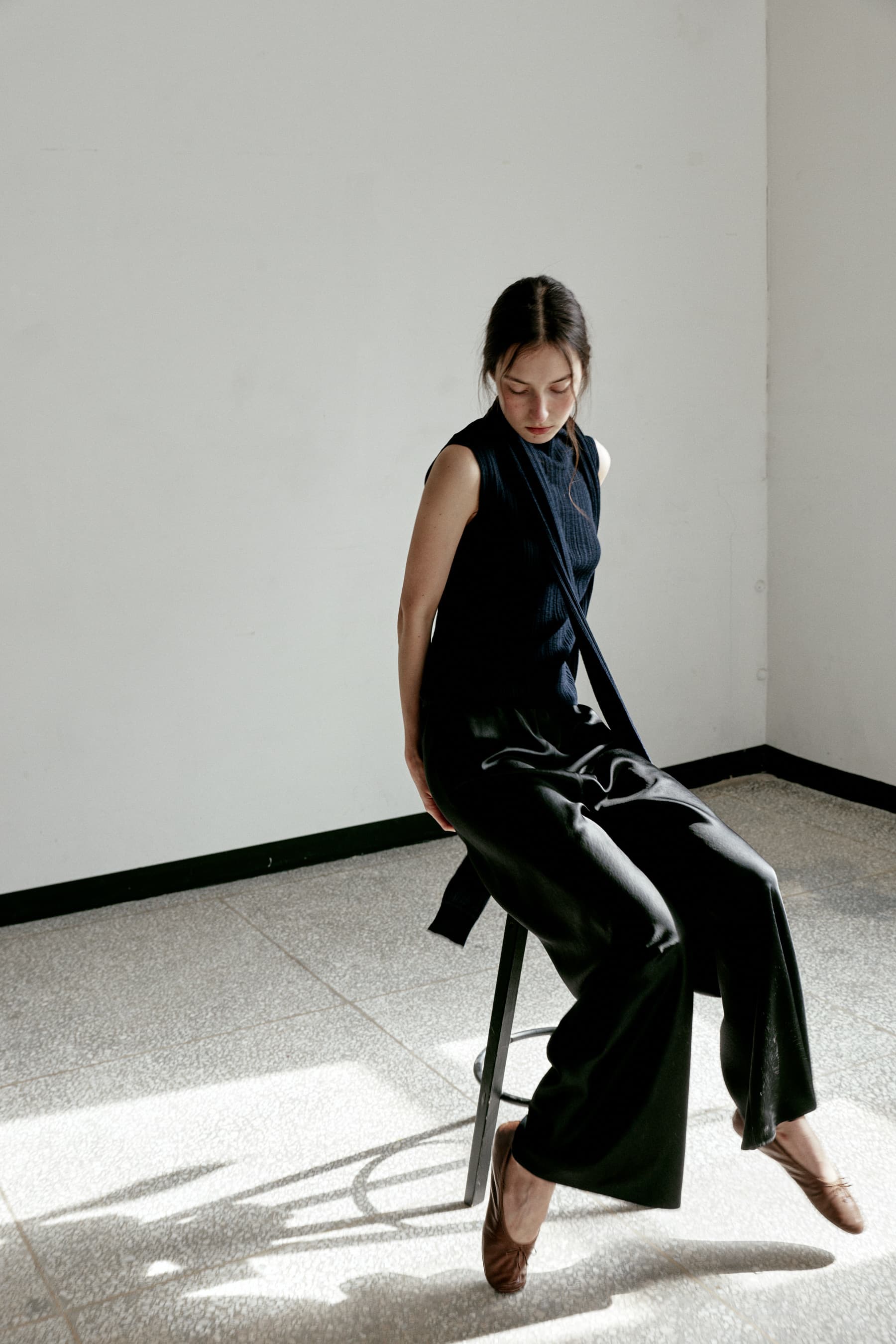 SATIN EASY PANTS [BLACK]