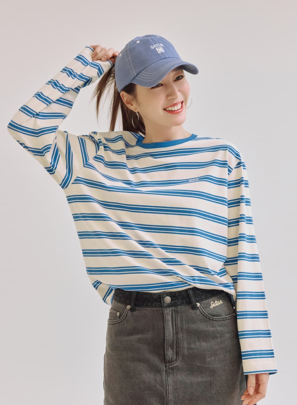Font Embroidery Stripe Long Sleeve - Blue