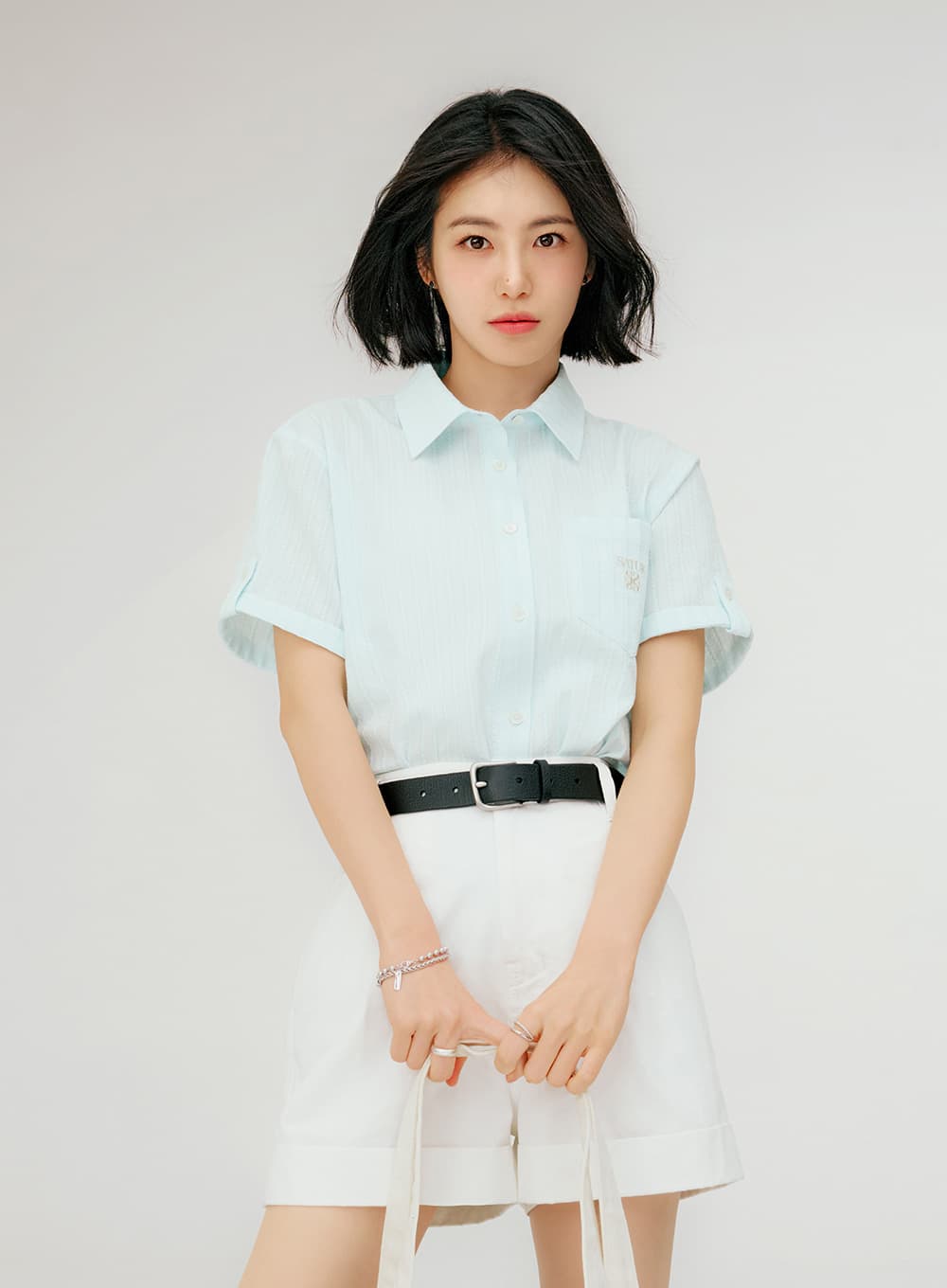 (W) Roll Up Half Shirt - Sky Blue