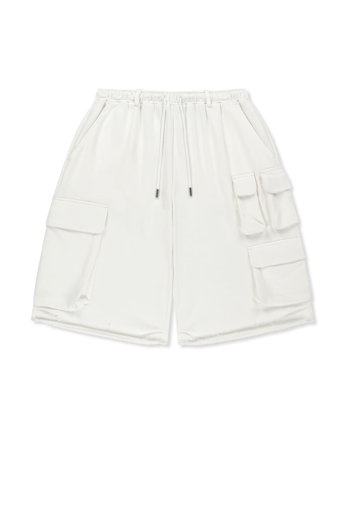 TERRY UTILITY POCKET BERMUDA PANTS IN WHITE