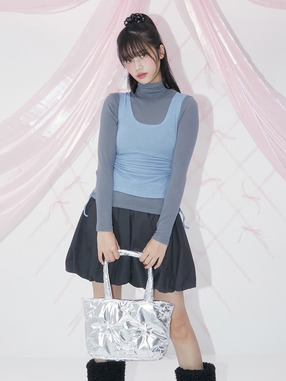 STAR QUILTED SHOULDER BAG (SILVER)