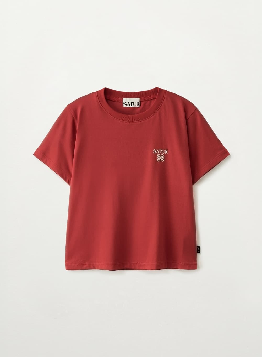 (W) Essential Slim Fit T-Shirt - Red