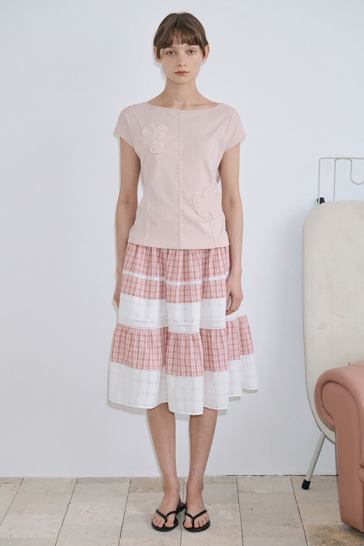 Smocking Color Block Flare Skirt (Red)