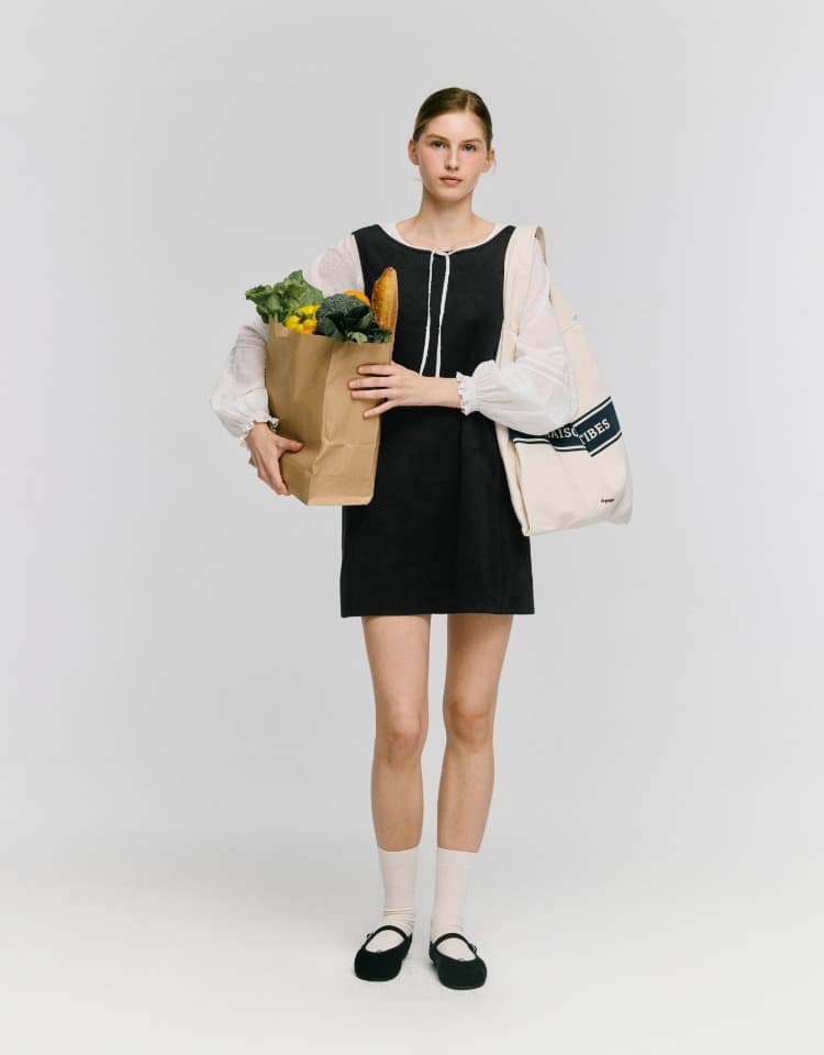 A line suede one-piece - black