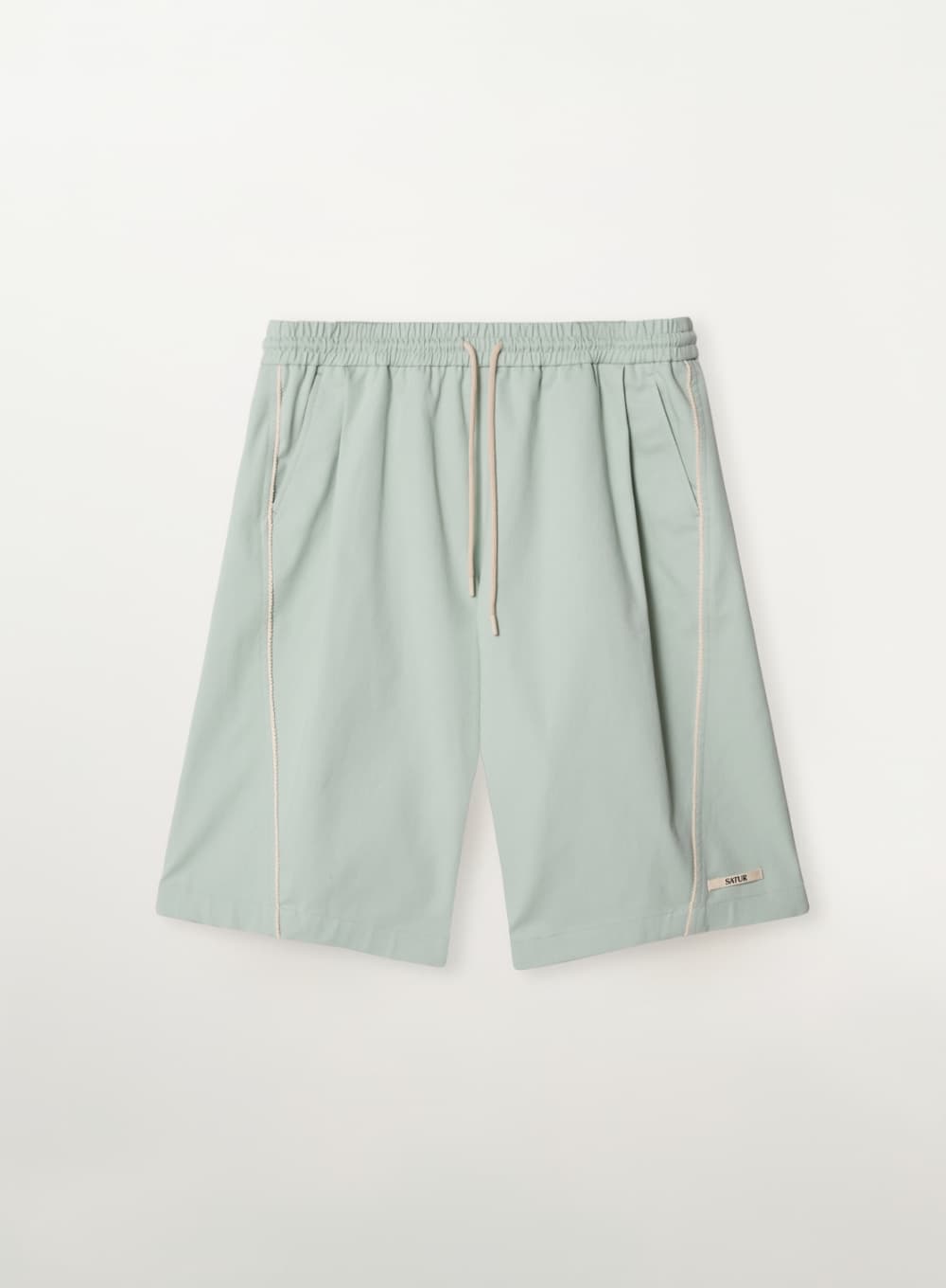 Side Tuck Curved Bermuda Pants - Mint